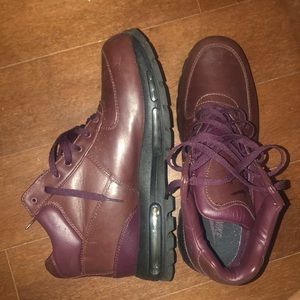 Burgundy Nike ACG boots